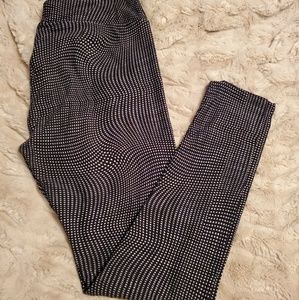 LulaRoe TC leggings